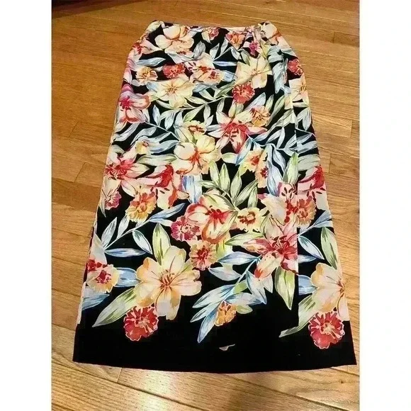 Talbots Women's A-Line Floral Silk Skirt Size 6 Multicolor Knee Length - Picture 4 of 7